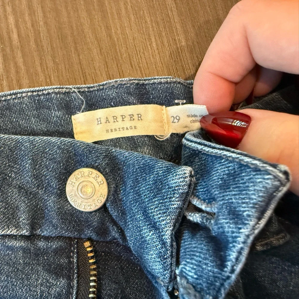 Women’s boutique shorts - Picture 3 of 5